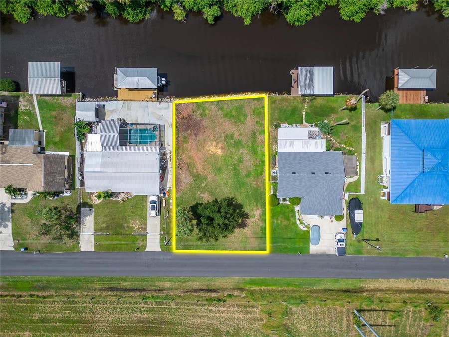 Property photo for BAY DRIVE, Gibsonton, FL