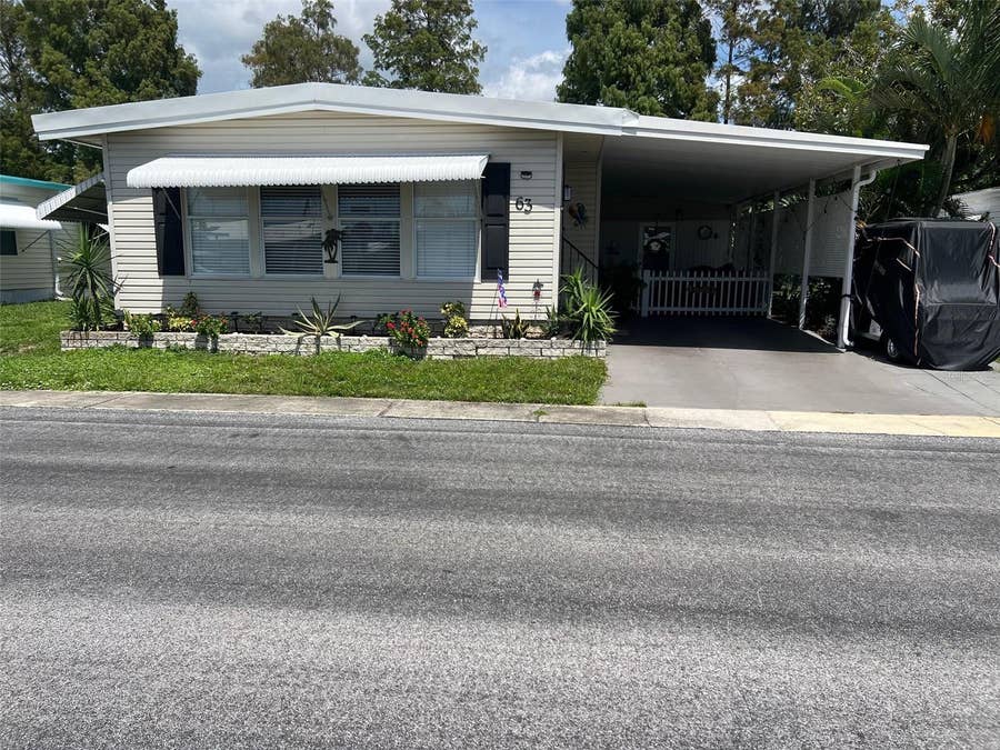 Property photo for 63 ROYAL PALM CIRCLE, Largo, FL
