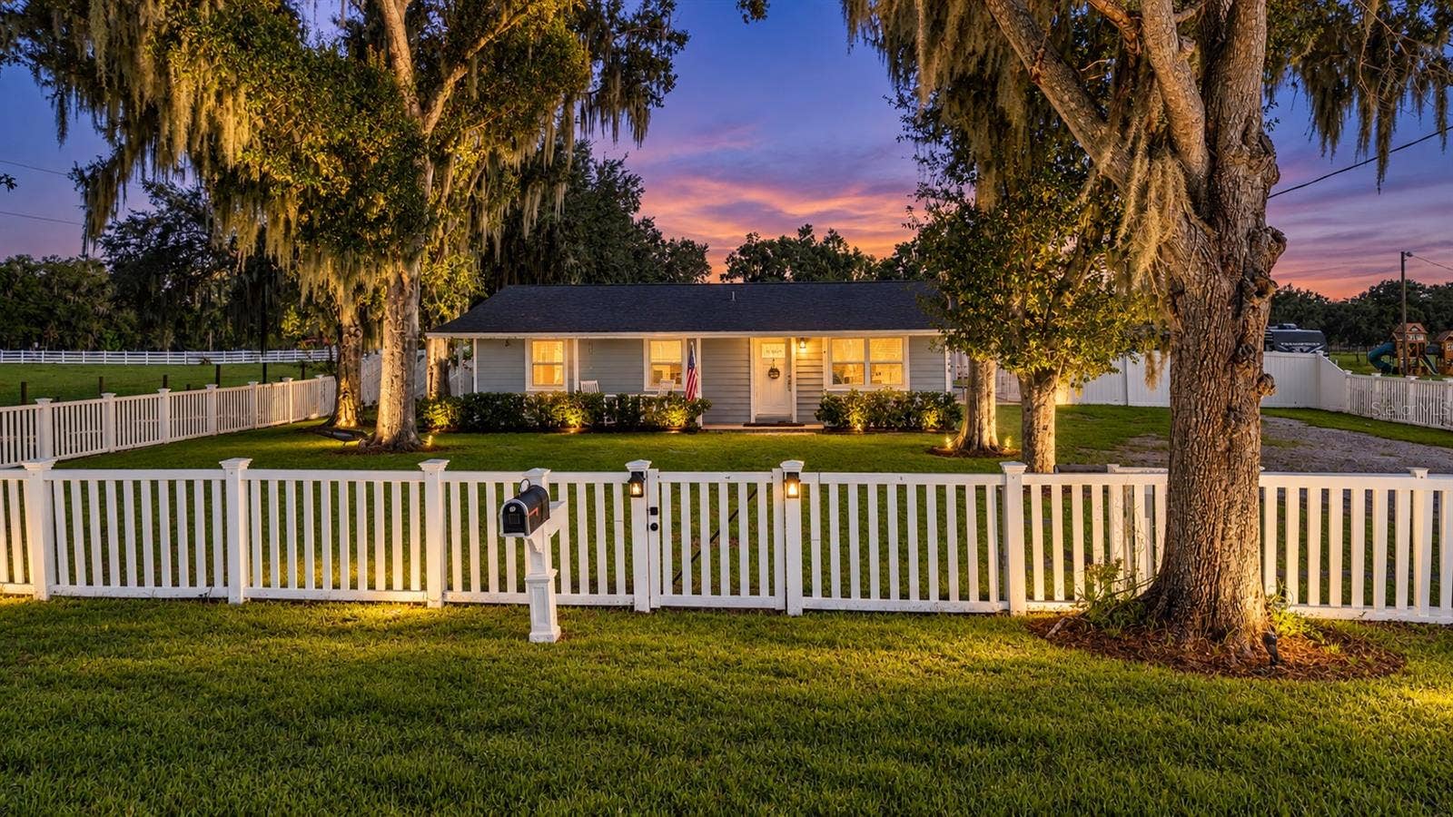 330 MOCCASIN HOLLOW ROAD, Lithia, FL 33547 330 MOCCASIN HOLLOW ROAD, Lithia, FL 33547