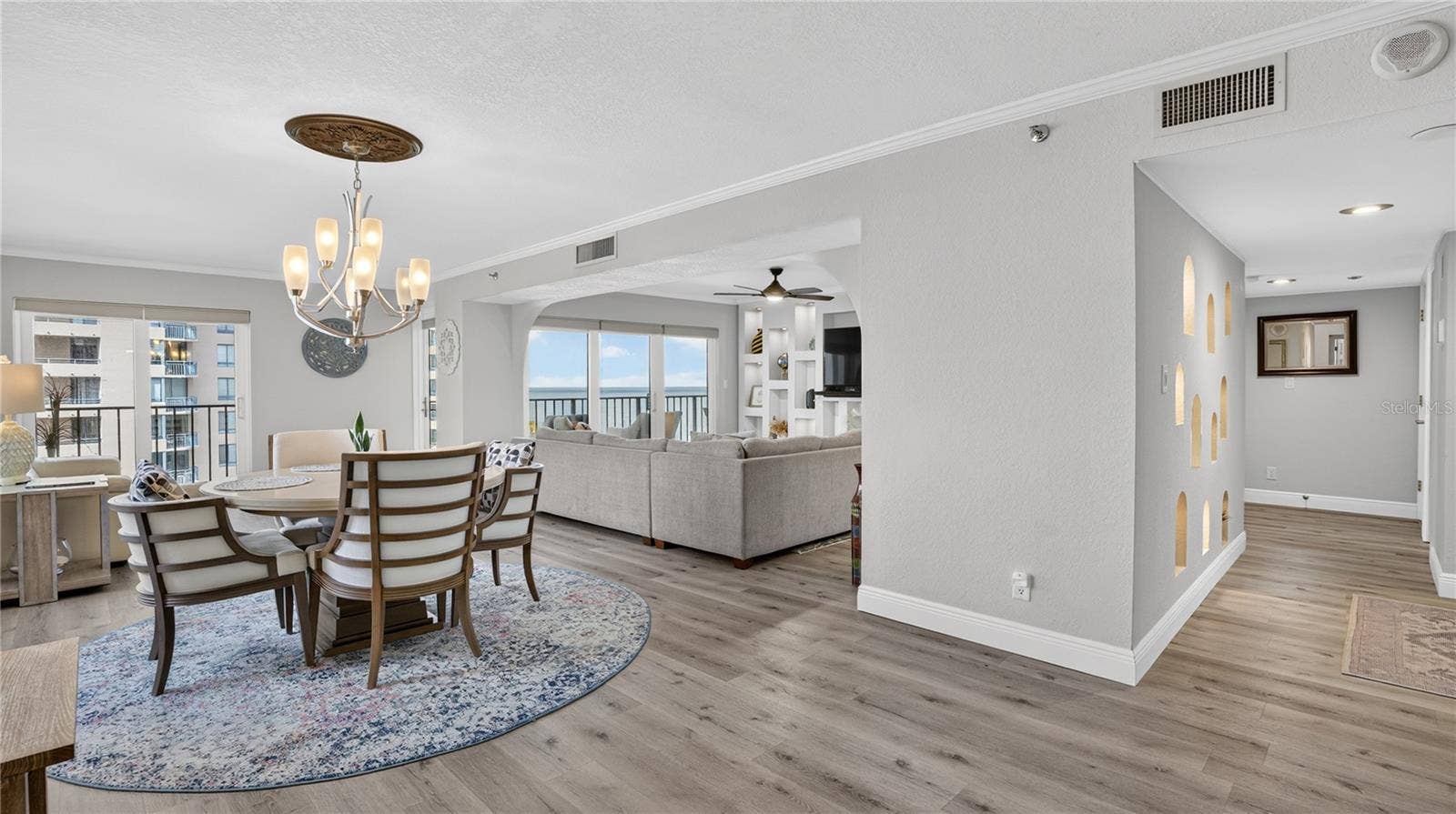 1480 GULF BOULEVARD, #601, Clearwater Beach, FL 33767 dining area