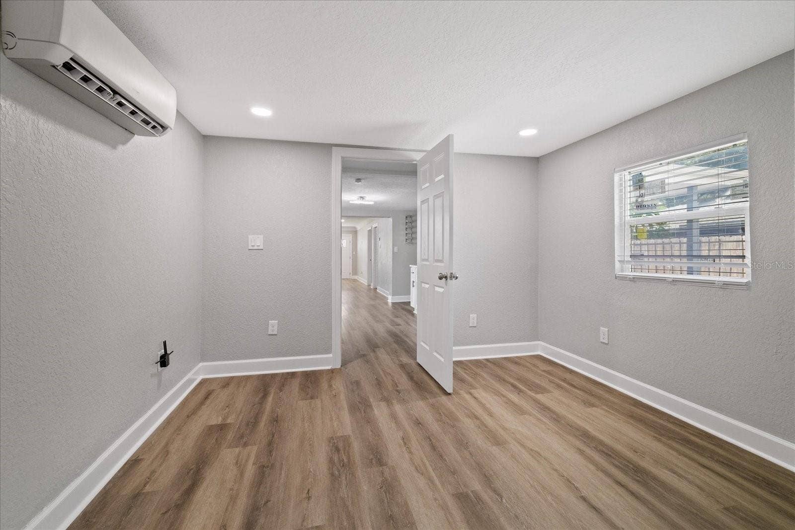 4053 31ST STREET N, St Petersburg, FL 33714 4053 31ST STREET N, St Petersburg, FL 33714