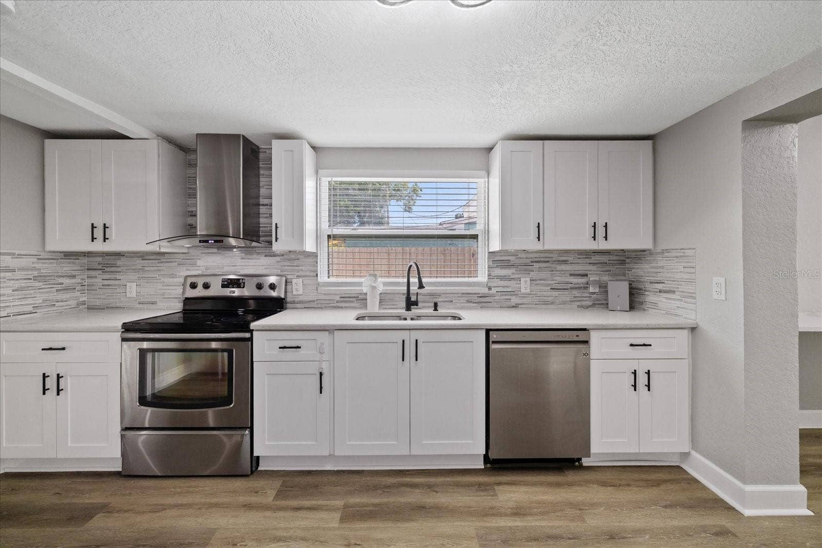 4053 31ST STREET N, St Petersburg, FL 33714 4053 31ST STREET N, St Petersburg, FL 33714