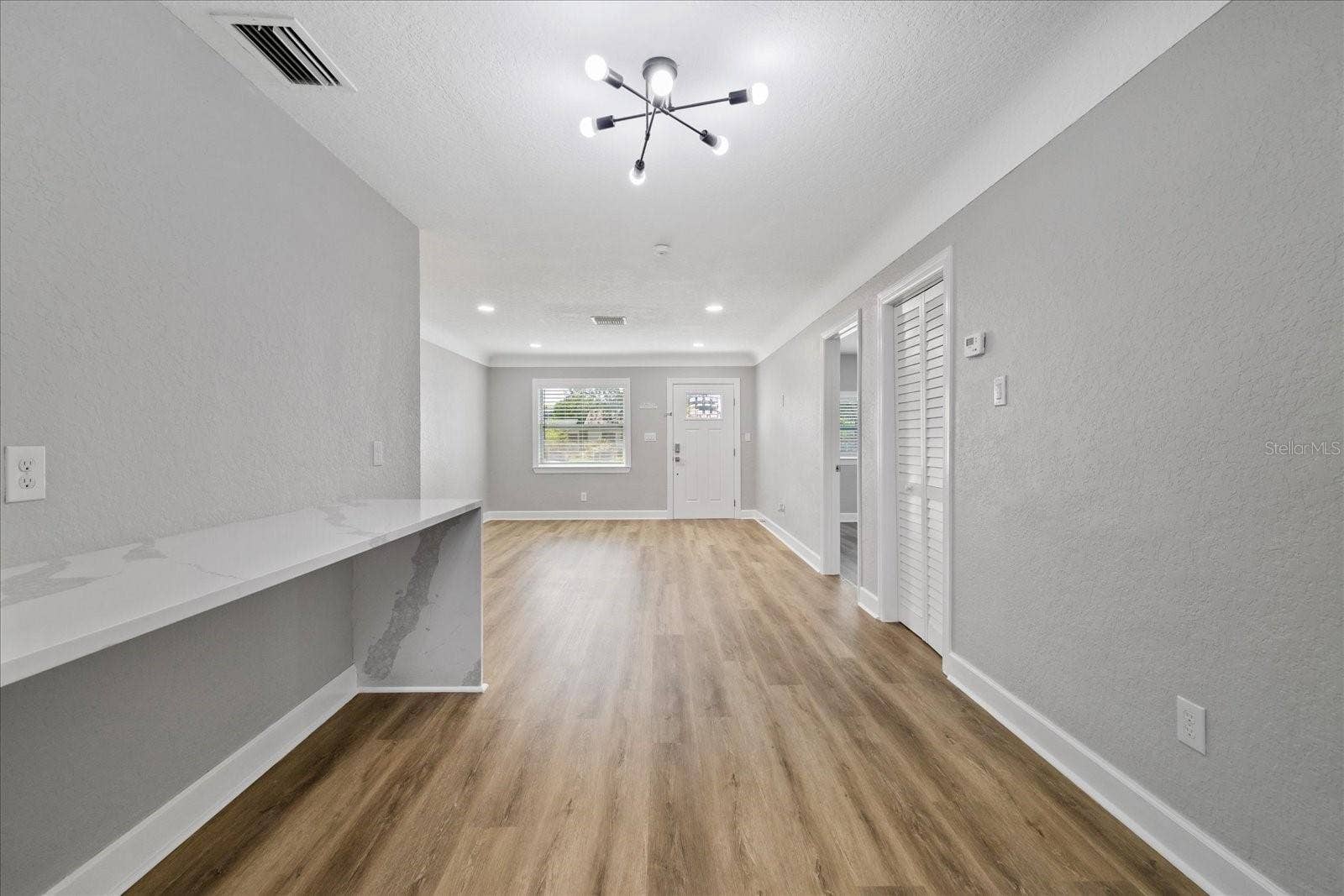 4053 31ST STREET N, St Petersburg, FL 33714 4053 31ST STREET N, St Petersburg, FL 33714