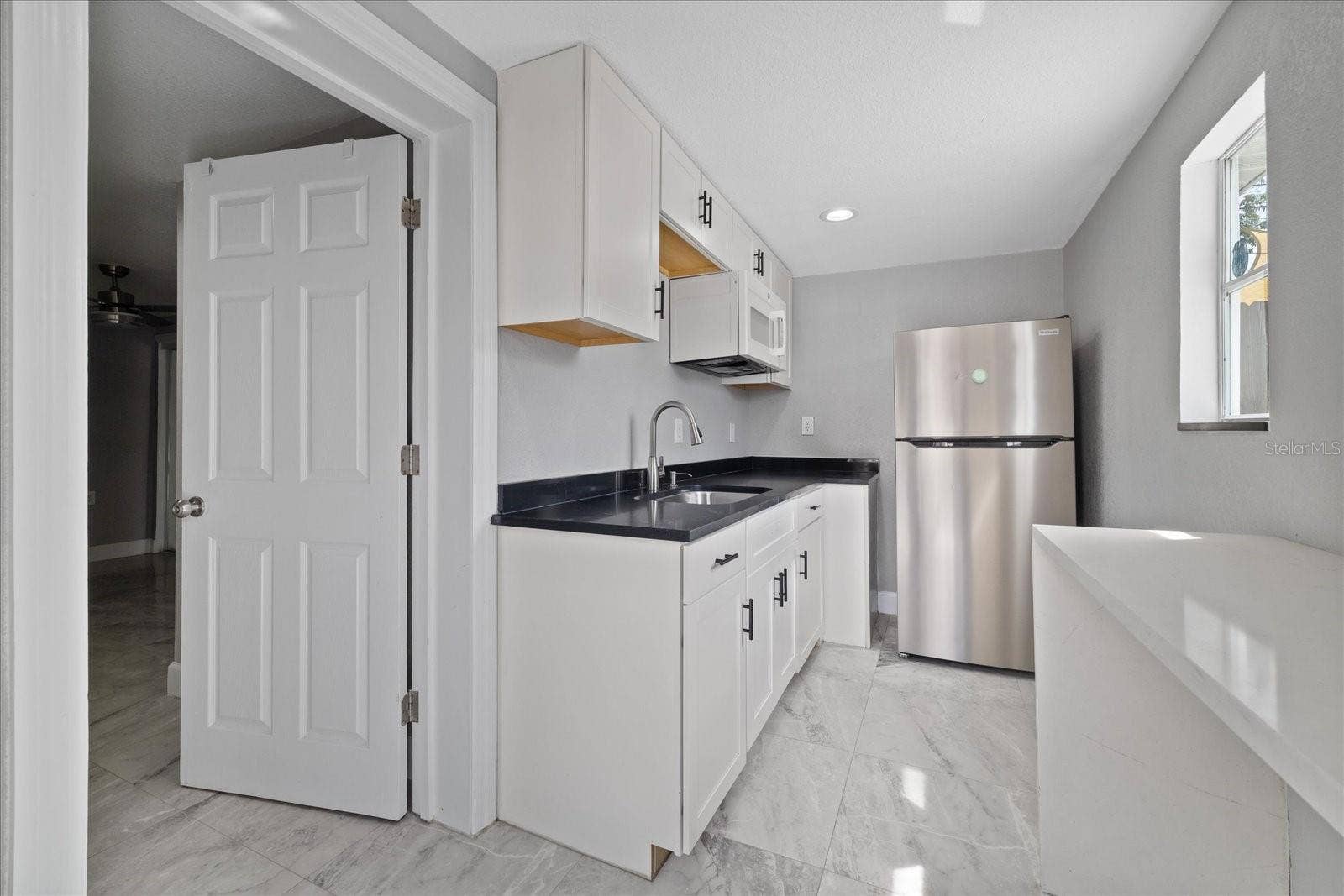 4053 31ST STREET N, St Petersburg, FL 33714 4053 31ST STREET N, St Petersburg, FL 33714