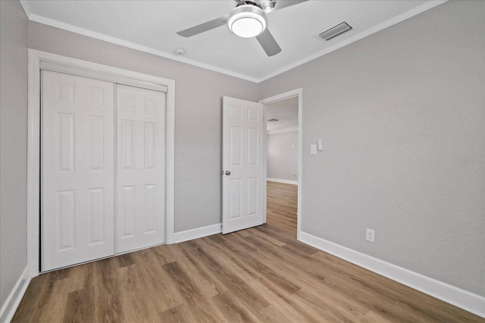 4053 31ST STREET N, St Petersburg, FL 33714 4053 31ST STREET N, St Petersburg, FL 33714