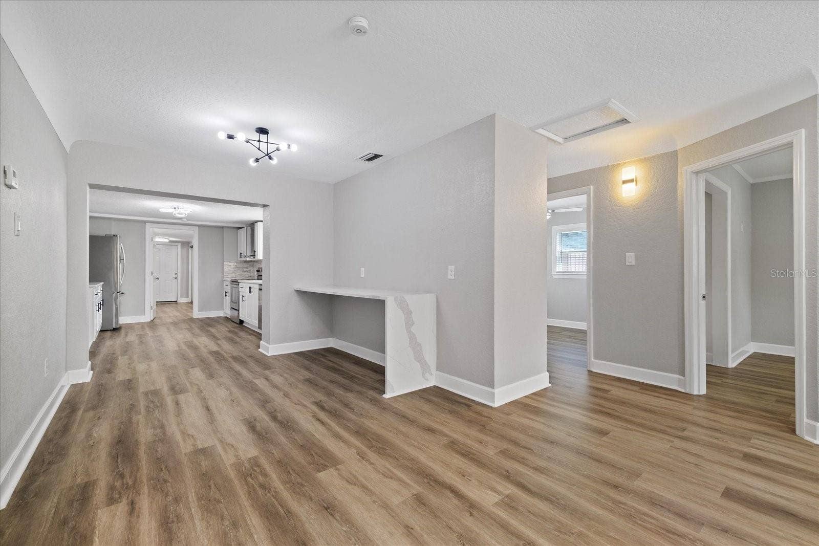 4053 31ST STREET N, St Petersburg, FL 33714 4053 31ST STREET N, St Petersburg, FL 33714