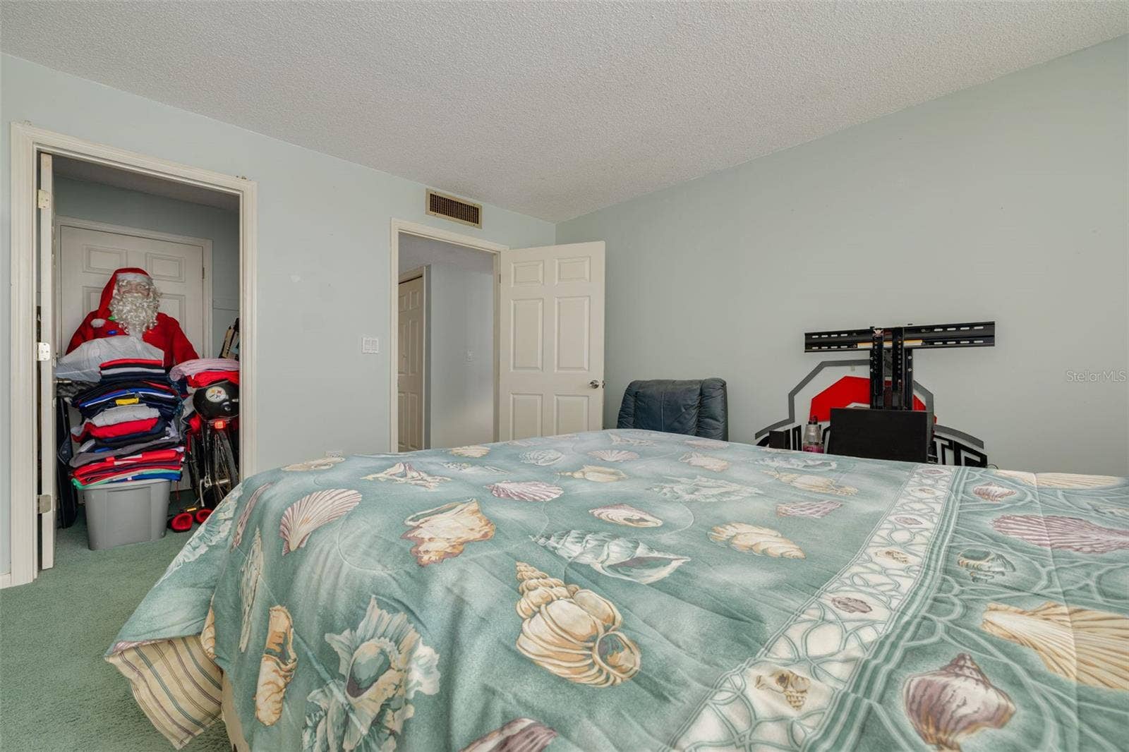 450 TREASURE ISLAND CAUSEWAY, #201, Treasure Island, FL 33706 450 TREASURE ISLAND CAUSEWAY, #201, Treasure Island, FL 33706