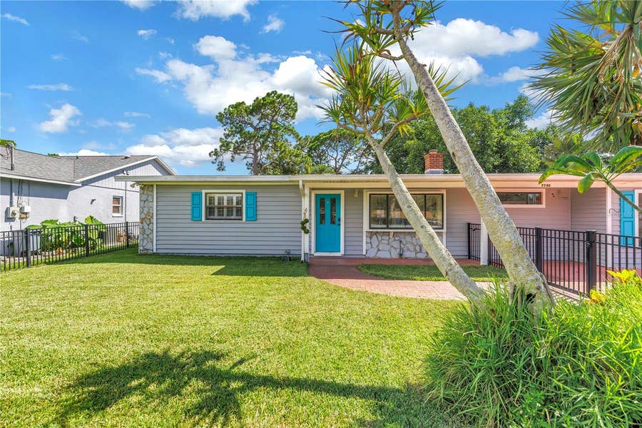 Property photo for 7740 40TH TERRACE N, St Petersburg, FL