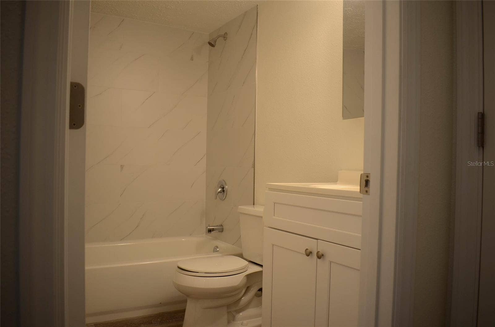 bathroom1