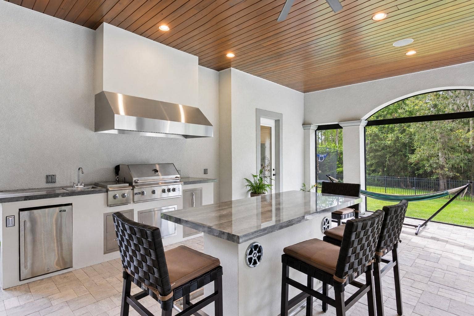 17032 COMUNIDAD DE AVILA, Lutz, FL 33548 17032 COMUNIDAD DE AVILA, Lutz, FL 33548