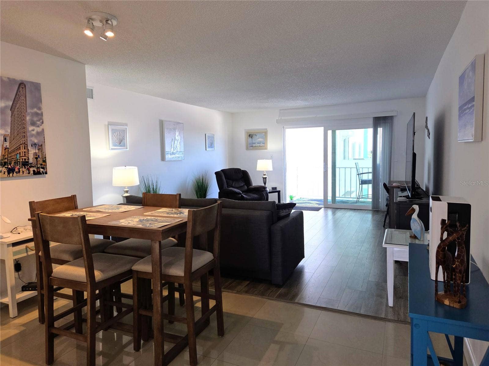 285 107TH AVENUE, #505, Treasure Island, FL 33706 285 107TH AVENUE, #505, Treasure Island, FL 33706