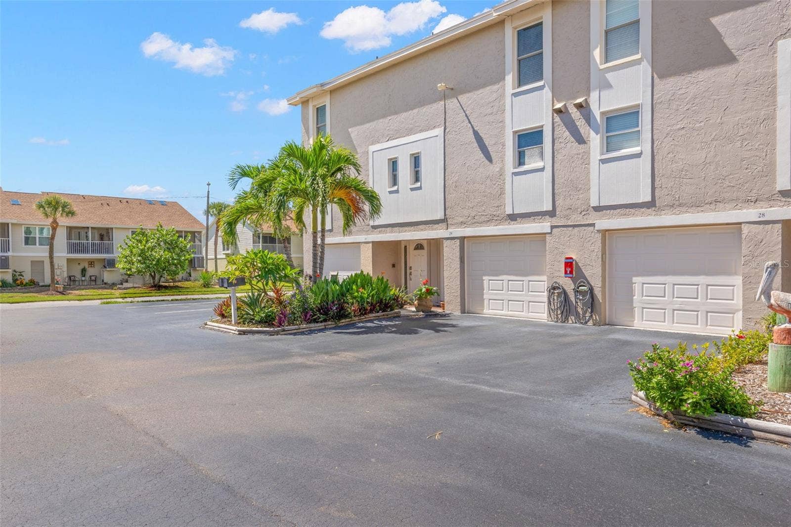 255 CAPRI CIRCLE N, #30, Treasure Island, FL 33706
