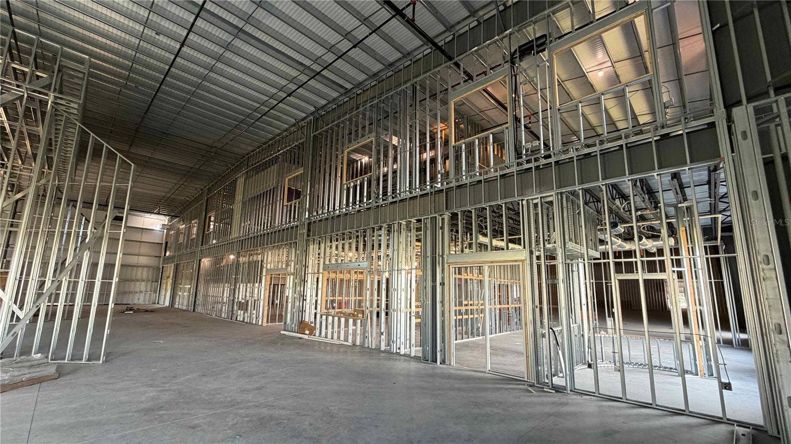 2221 N US HIGHWAY 27/441, Fruitland Park, FL 34731 2221 N US HIGHWAY 27/441, Fruitland Park, FL 34731