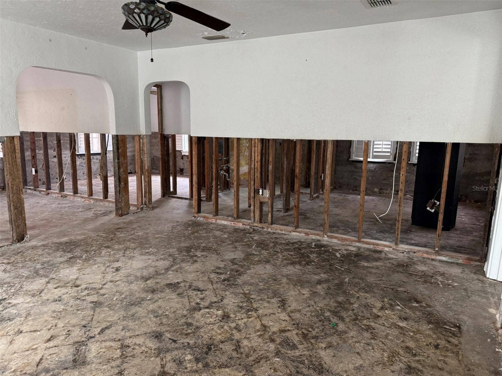 117 12TH AVENUE, Indian Rocks Beach, FL 33785 117 12TH AVENUE, Indian Rocks Beach, FL 33785