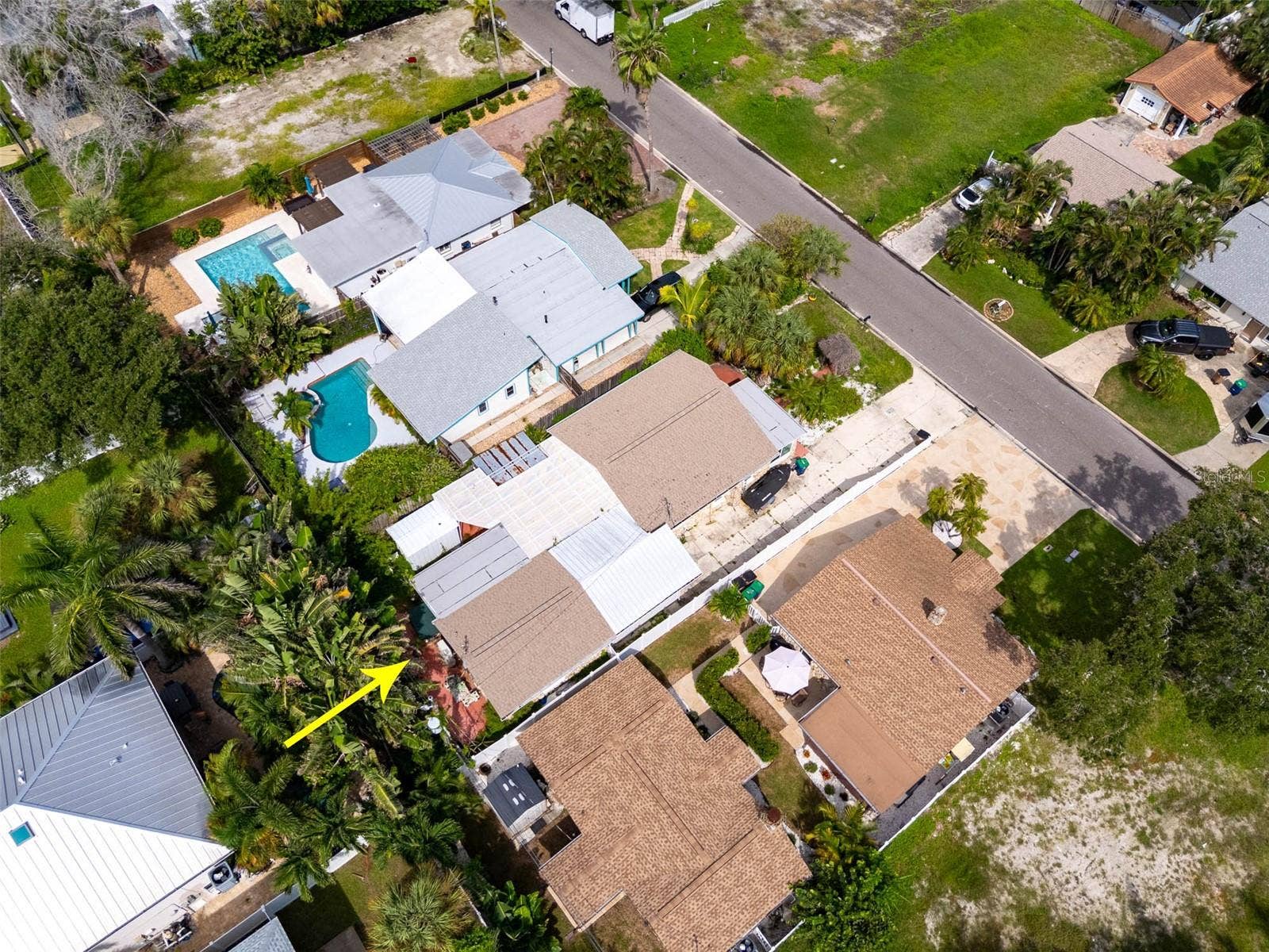 117 12TH AVENUE, Indian Rocks Beach, FL 33785 117 12TH AVENUE, Indian Rocks Beach, FL 33785