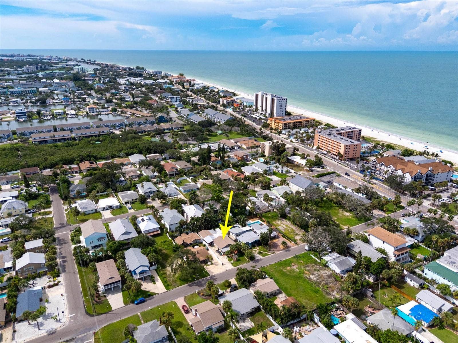 117 12TH AVENUE, Indian Rocks Beach, FL 33785 117 12TH AVENUE, Indian Rocks Beach, FL 33785