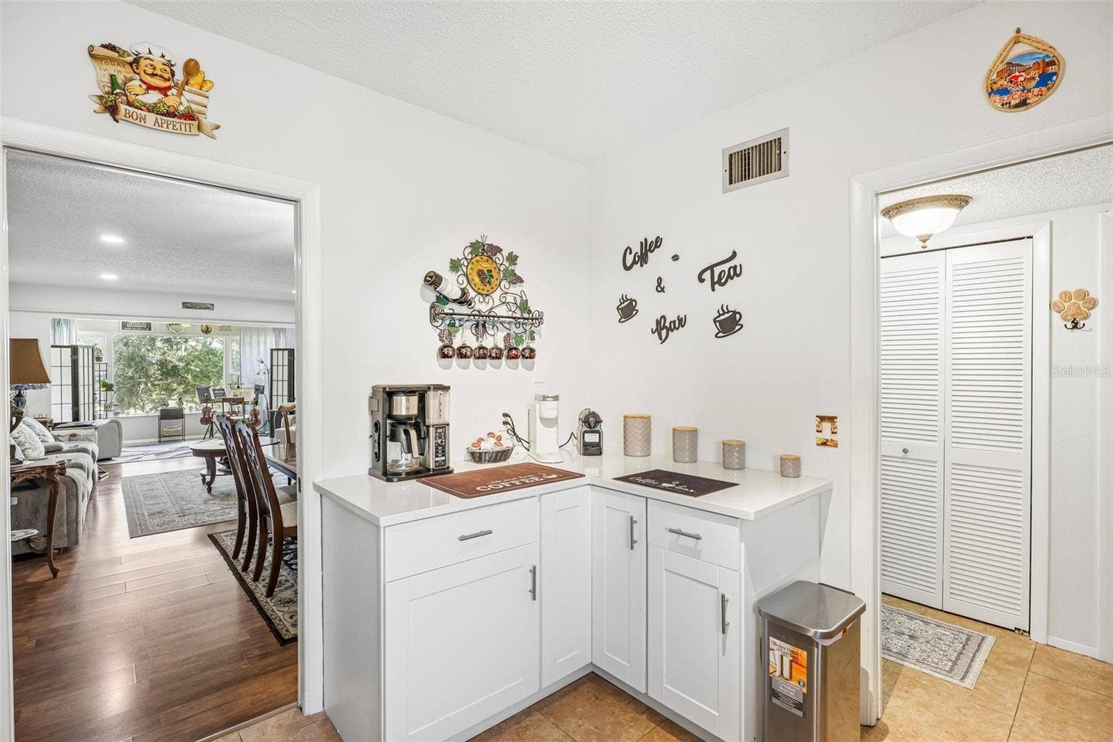 2350 HAITIAN DRIVE, #54, Clearwater, FL 33763 2350 HAITIAN DRIVE, #54, Clearwater, FL 33763