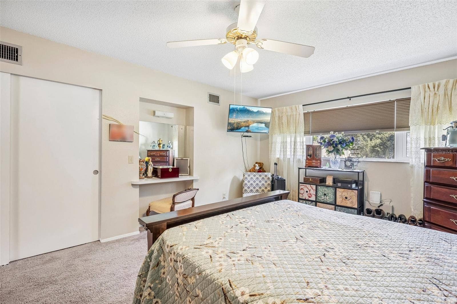 2350 HAITIAN DRIVE, #54, Clearwater, FL 33763 2350 HAITIAN DRIVE, #54, Clearwater, FL 33763