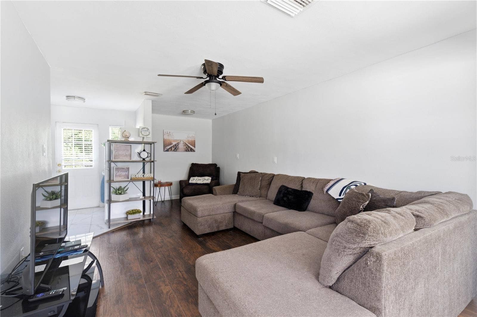604 MCLENNAN STREET, Clearwater, FL 33756 604 MCLENNAN STREET, Clearwater, FL 33756