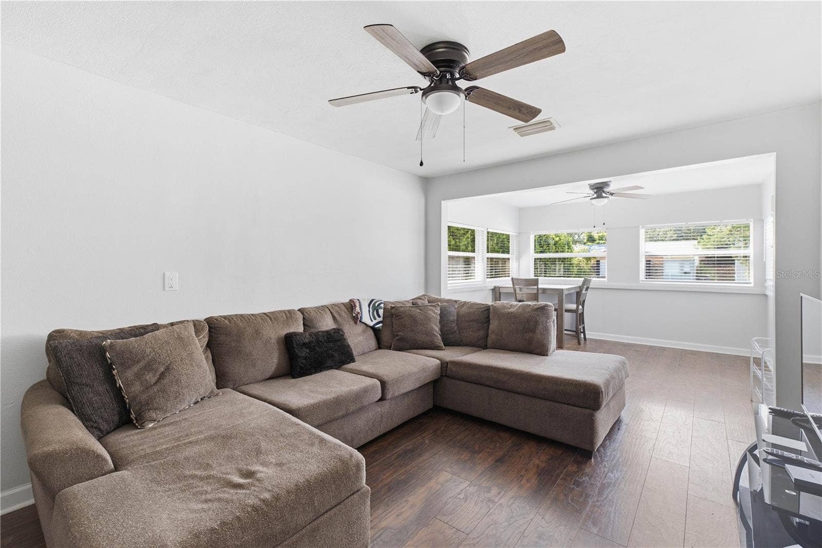 604 MCLENNAN STREET, Clearwater, FL 33756 604 MCLENNAN STREET, Clearwater, FL 33756