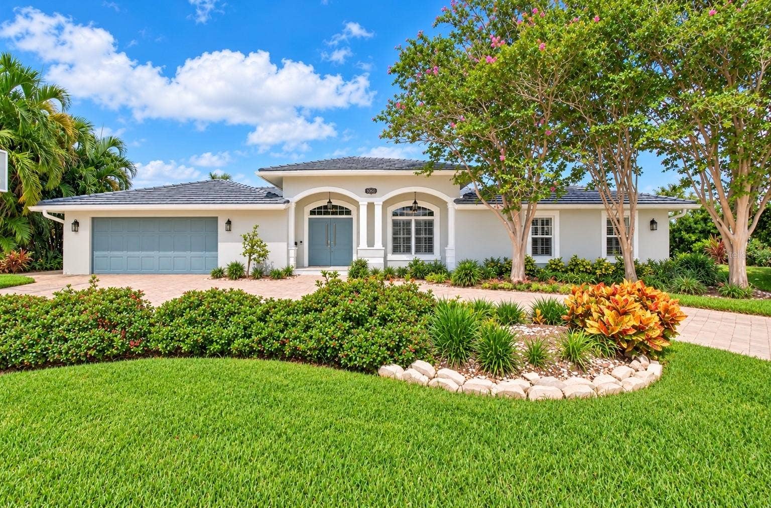 2023 IOWA AVENUE NE, St Petersburg, FL 33703 2023 IOWA AVENUE NE, St Petersburg, FL 33703