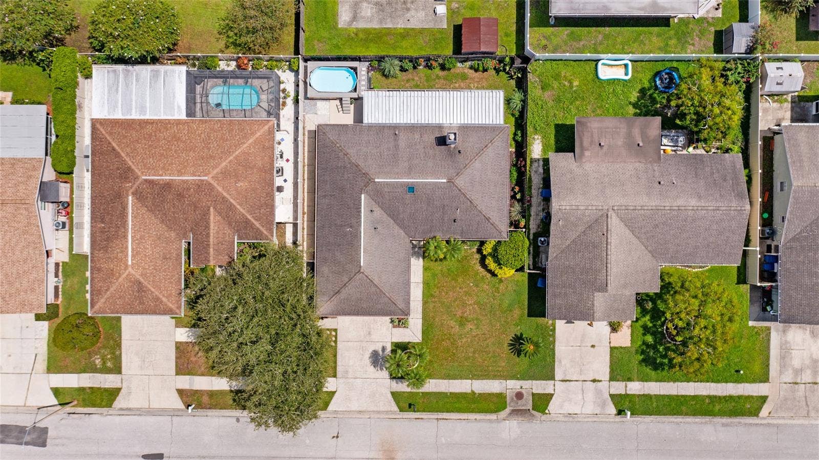 1920 CHENEY COURT, Lutz, FL 33549