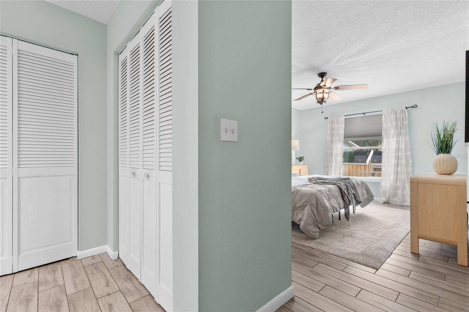 1920 CHENEY COURT, Lutz, FL 33549