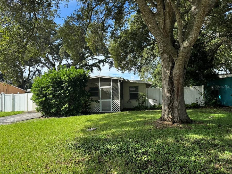 Property photo for 3033 KAREN AVENUE, Largo, FL