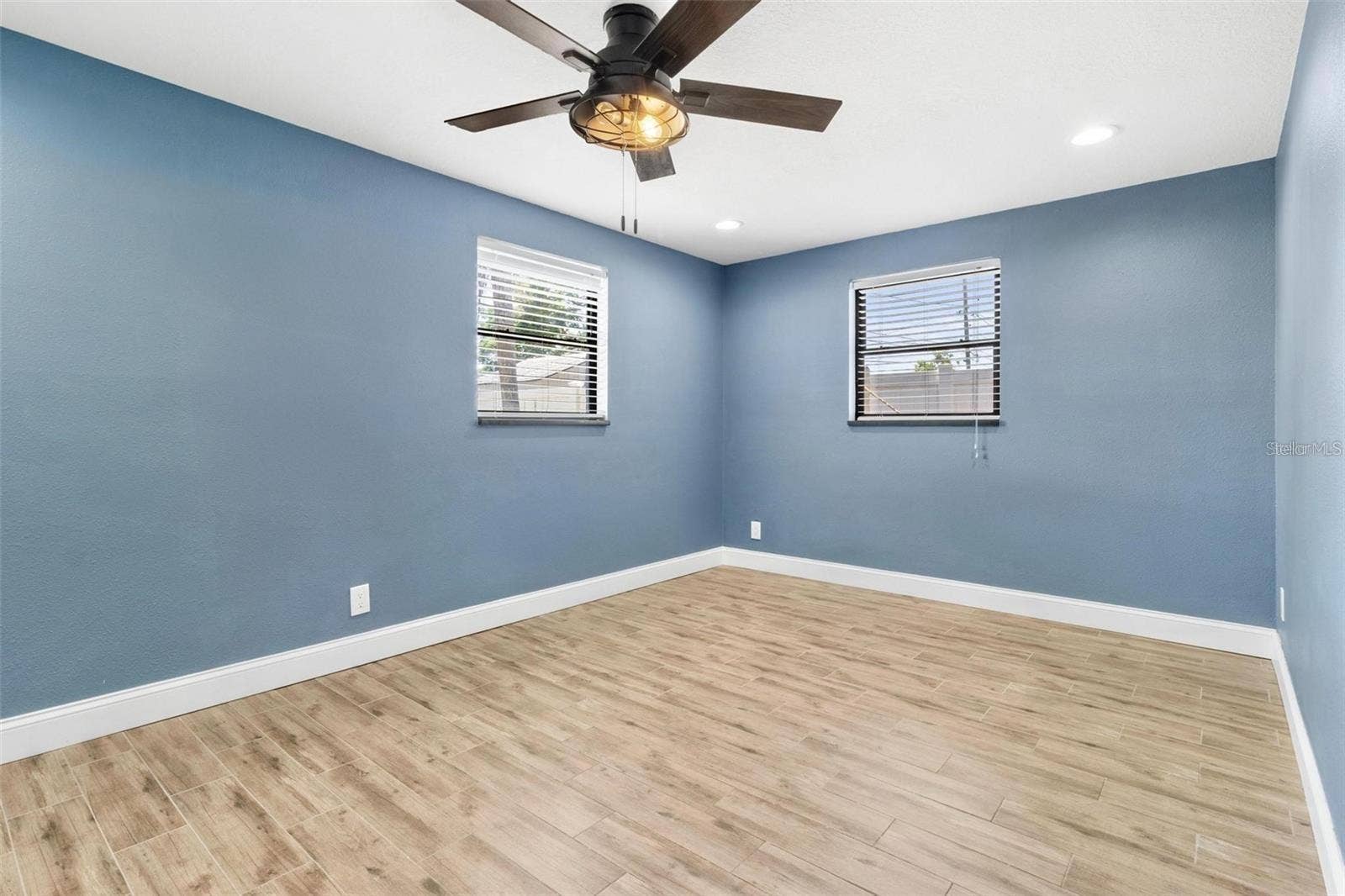 8648 78TH PLACE, Seminole, FL 33777 8648 78TH PLACE, Seminole, FL 33777