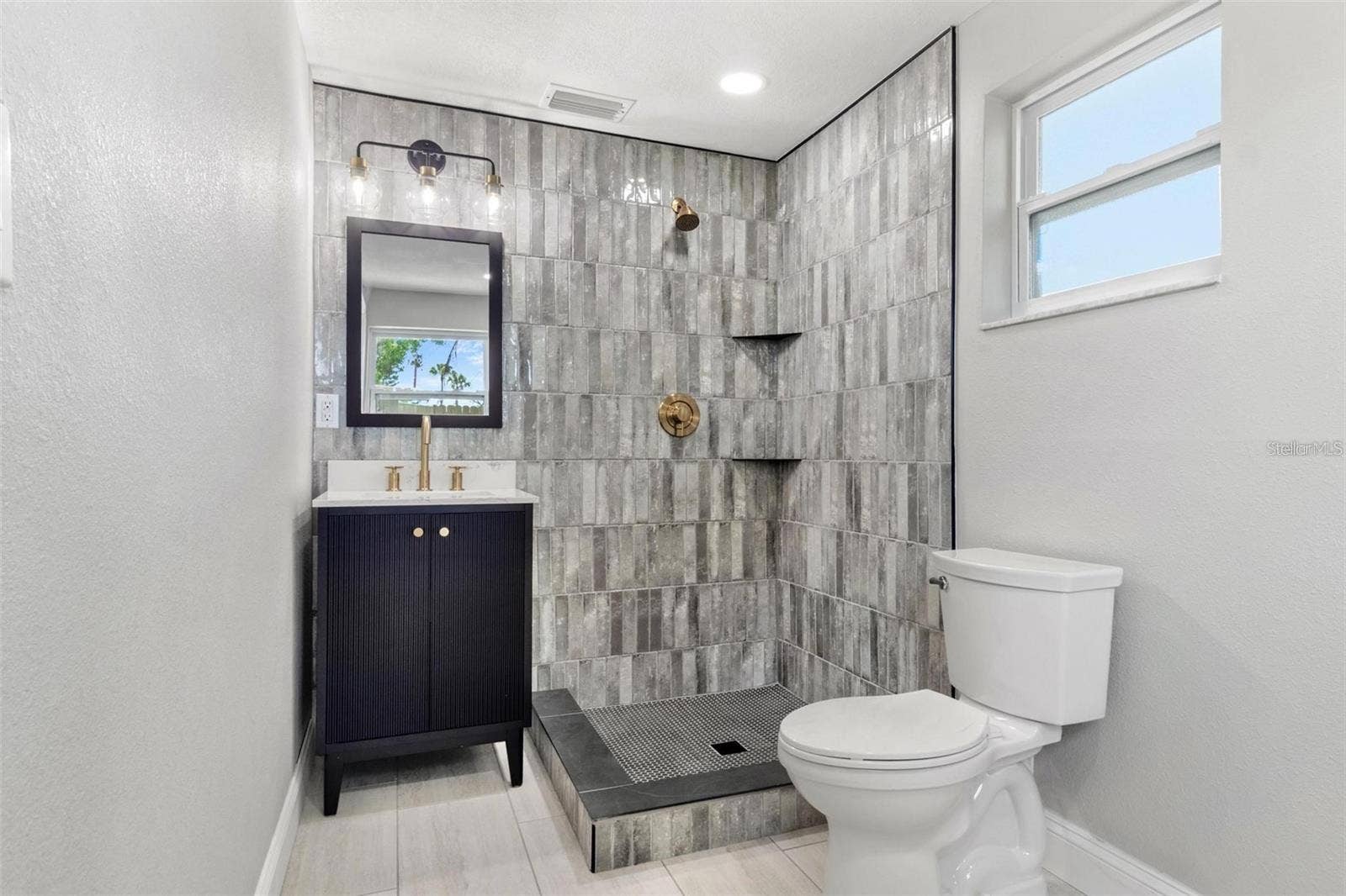 8648 78TH PLACE, Seminole, FL 33777 8648 78TH PLACE, Seminole, FL 33777