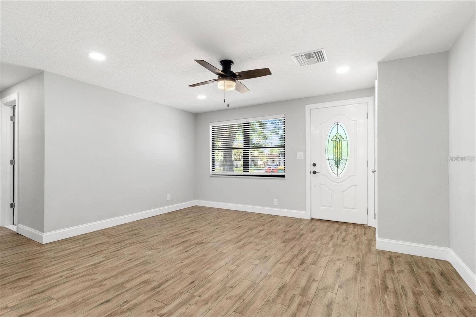 8648 78TH PLACE, Seminole, FL 33777 8648 78TH PLACE, Seminole, FL 33777