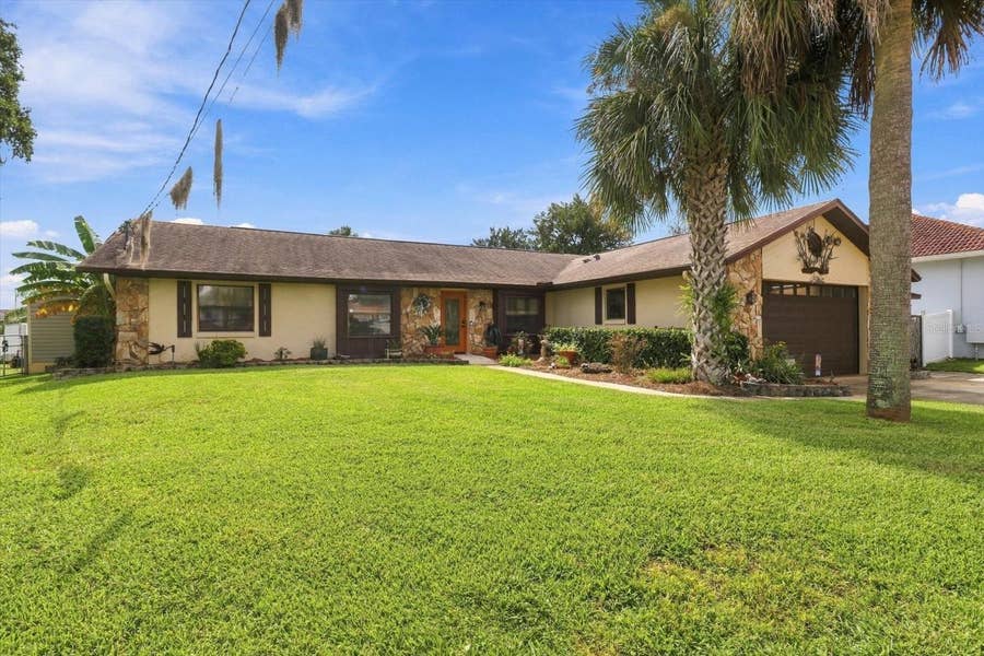 Property photo for 9150 W HARBOR ISLE COURT, Crystal River, FL