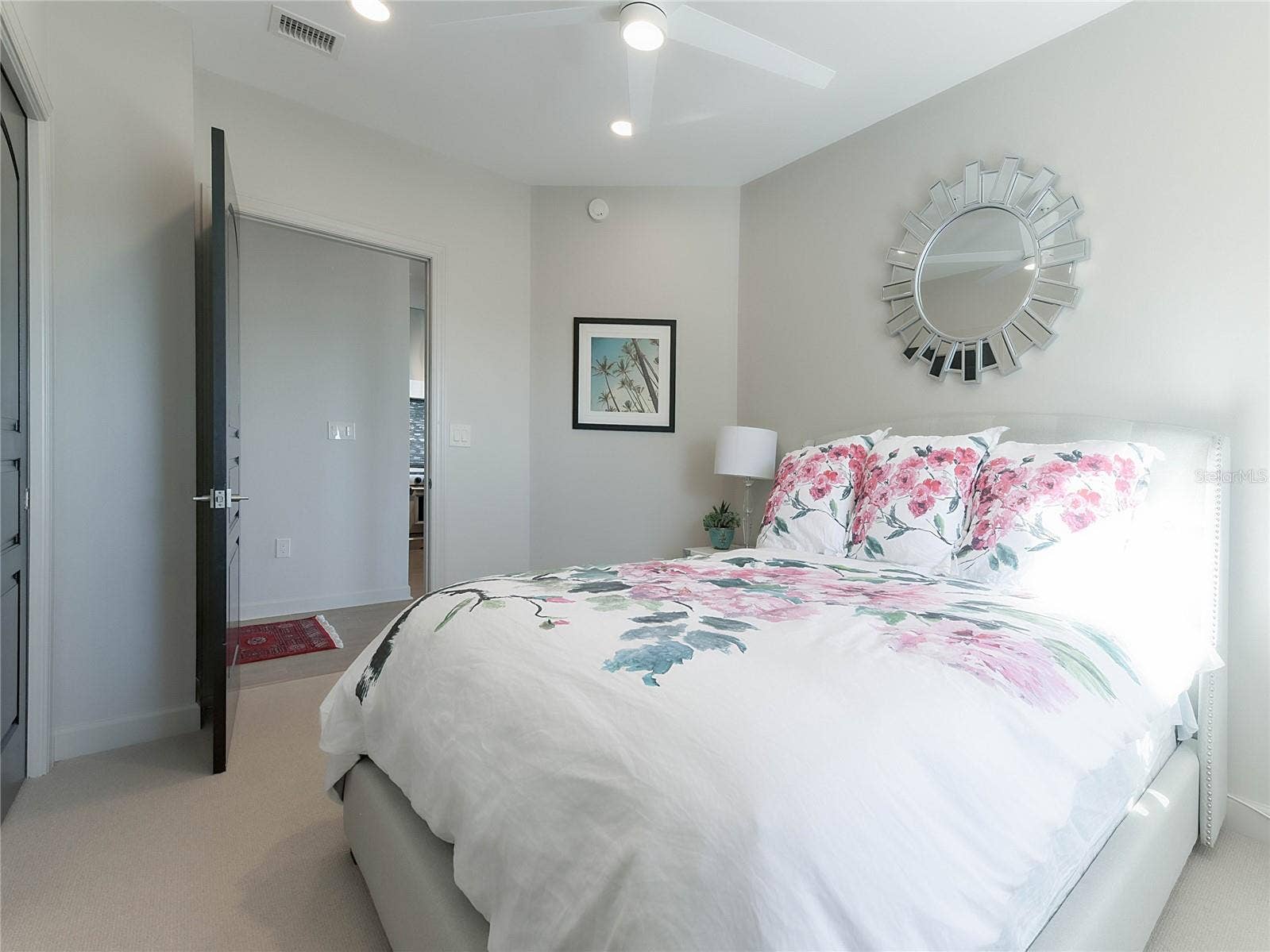 288 BEACH DRIVE NE, #6A, St Petersburg, FL 33701
