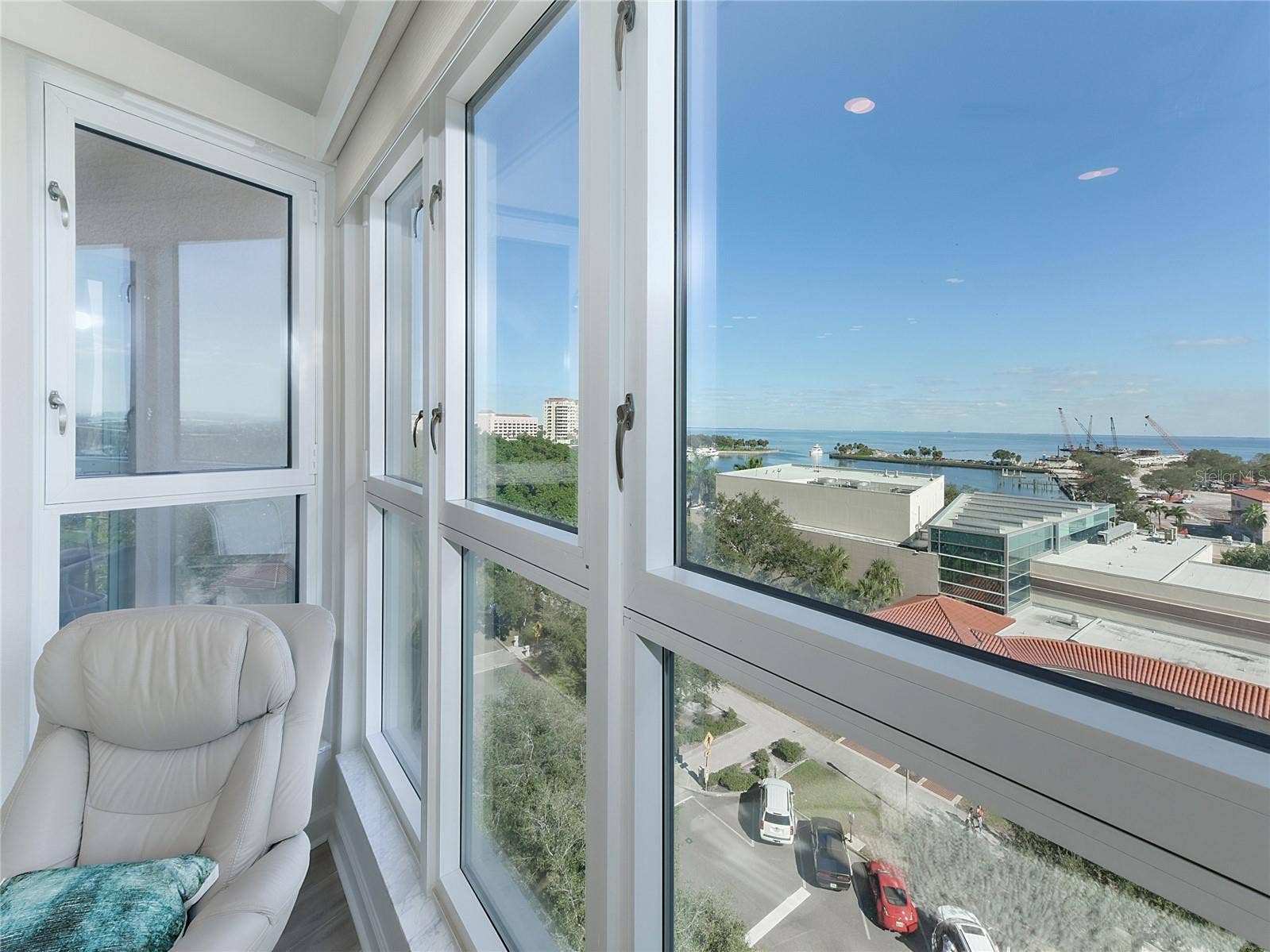 288 BEACH DRIVE NE, #6A, St Petersburg, FL 33701