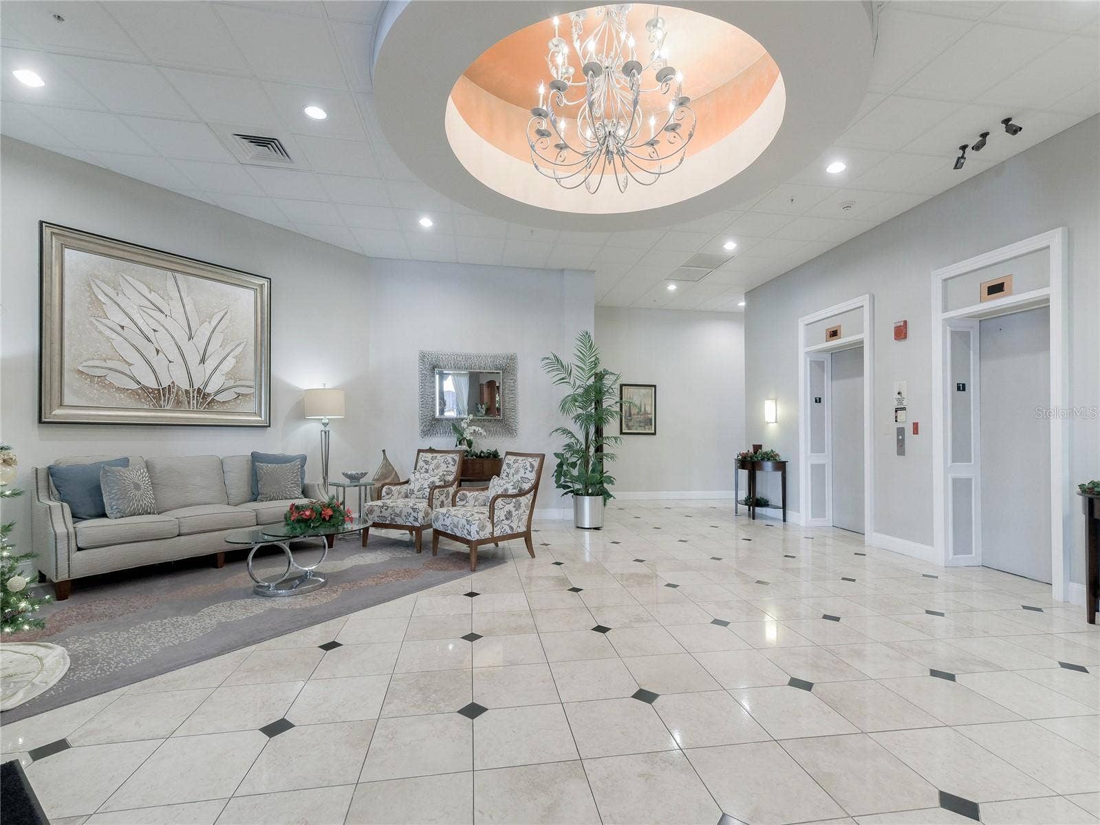288 BEACH DRIVE NE, #6A, St Petersburg, FL 33701