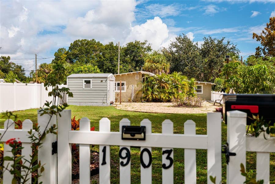 Property photo for 1903 30TH AVENUE N, St Petersburg, FL