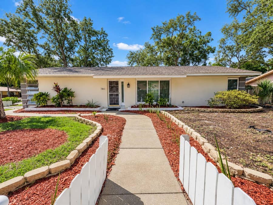 Property photo for 1000 ROSETREE LANE, Tarpon Springs, FL