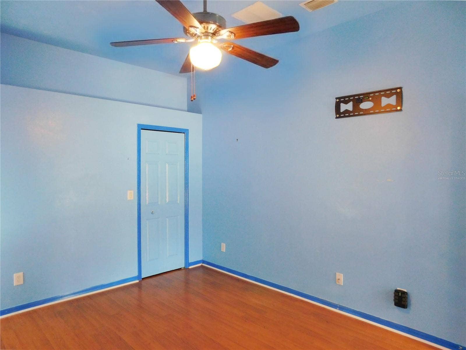 2412 BLUE STONE COURT, Valrico, FL 33594 Virtually staged