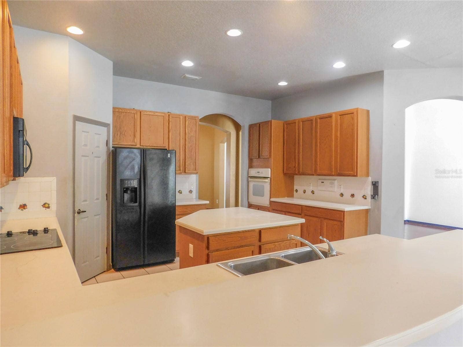 2412 BLUE STONE COURT, Valrico, FL 33594 Virtually staged