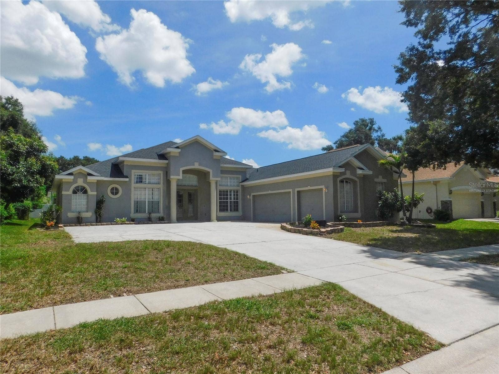 2412 BLUE STONE COURT, Valrico, FL 33594 Virtually staged