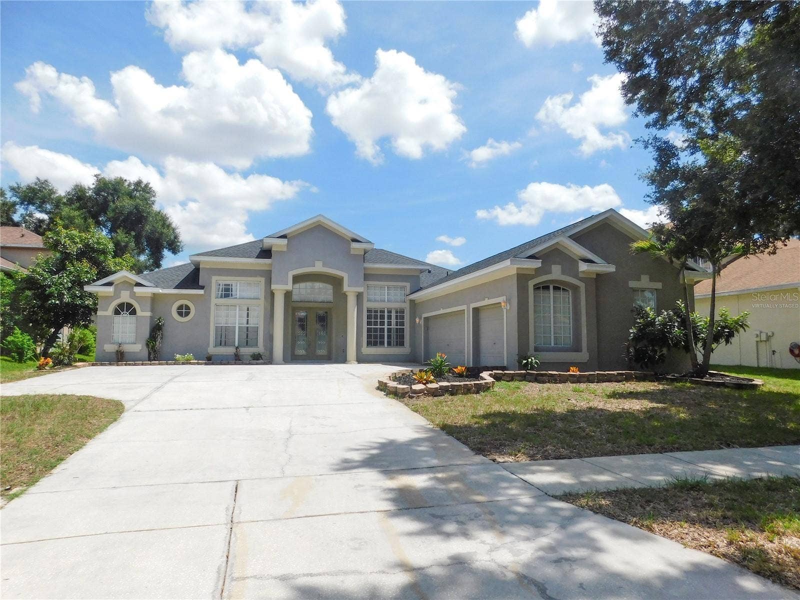 2412 BLUE STONE COURT, Valrico, FL 33594 Virtually staged