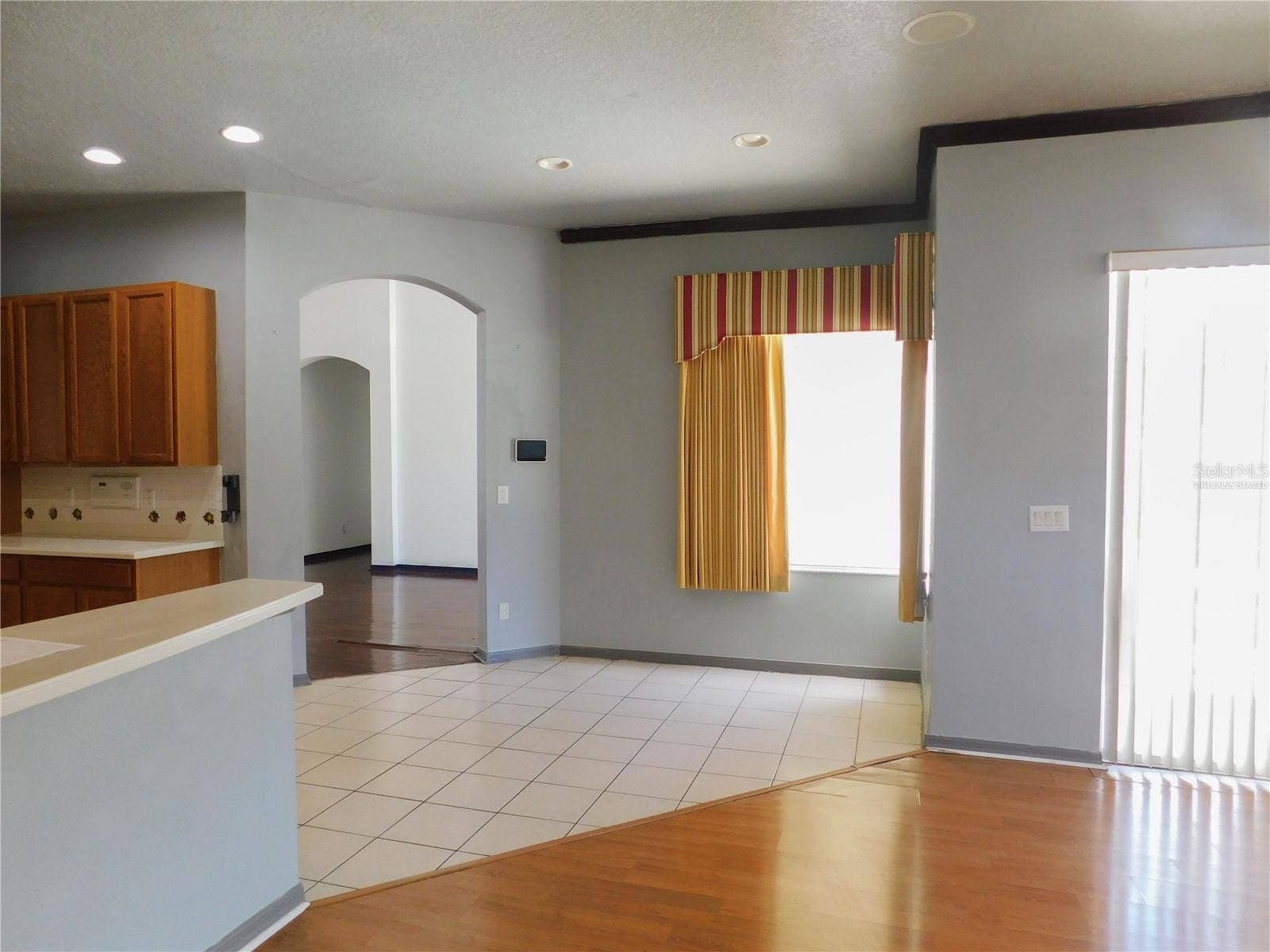 2412 BLUE STONE COURT, Valrico, FL 33594 Virtually staged