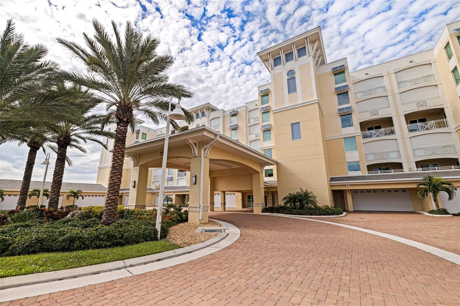 755 COLLANY ROAD, #301, Tierra Verde, FL 33715