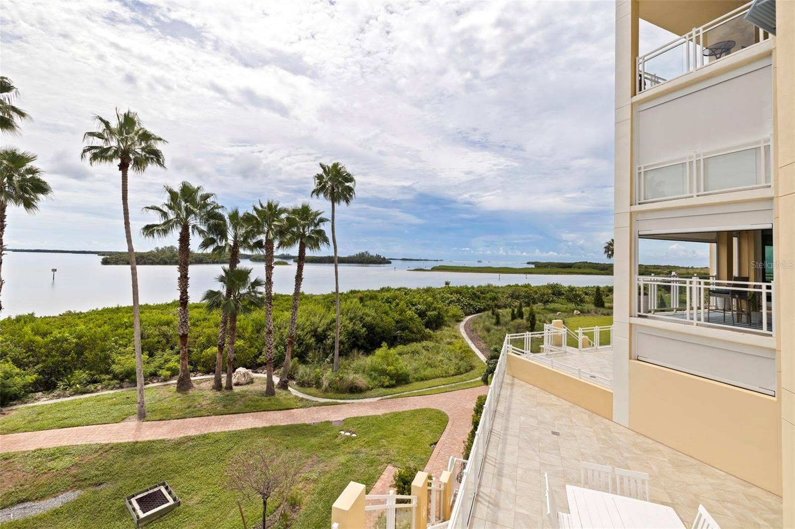 755 COLLANY ROAD, #301, Tierra Verde, FL 33715