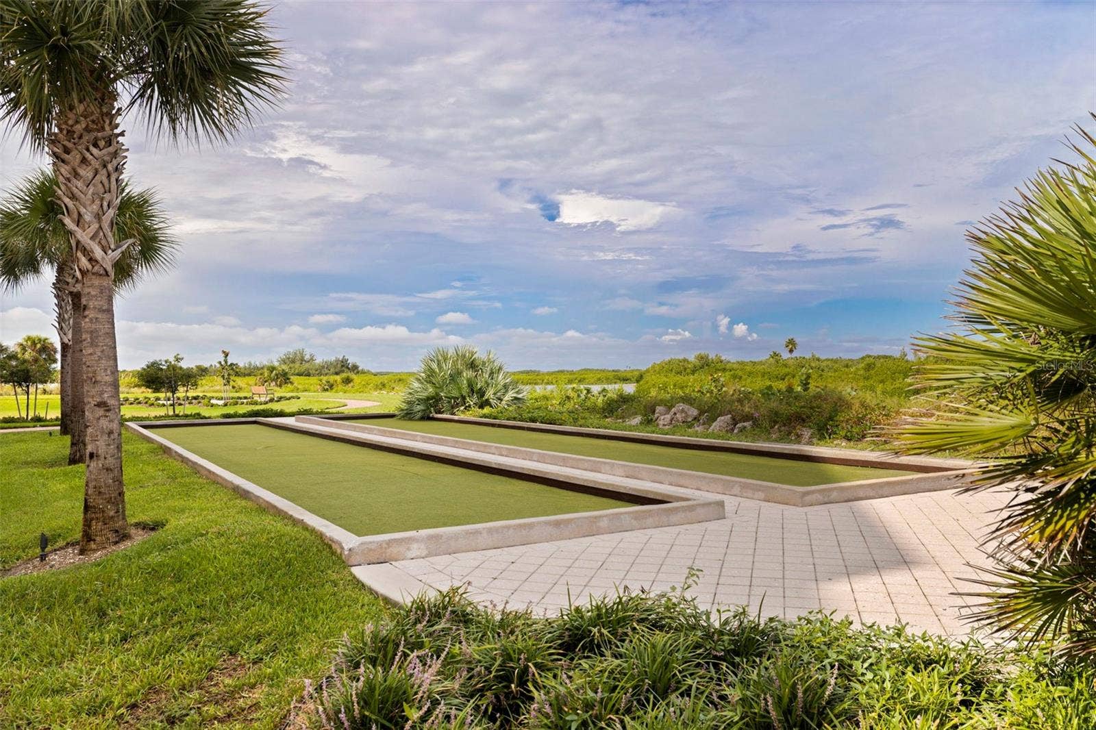 755 COLLANY ROAD, #301, Tierra Verde, FL 33715