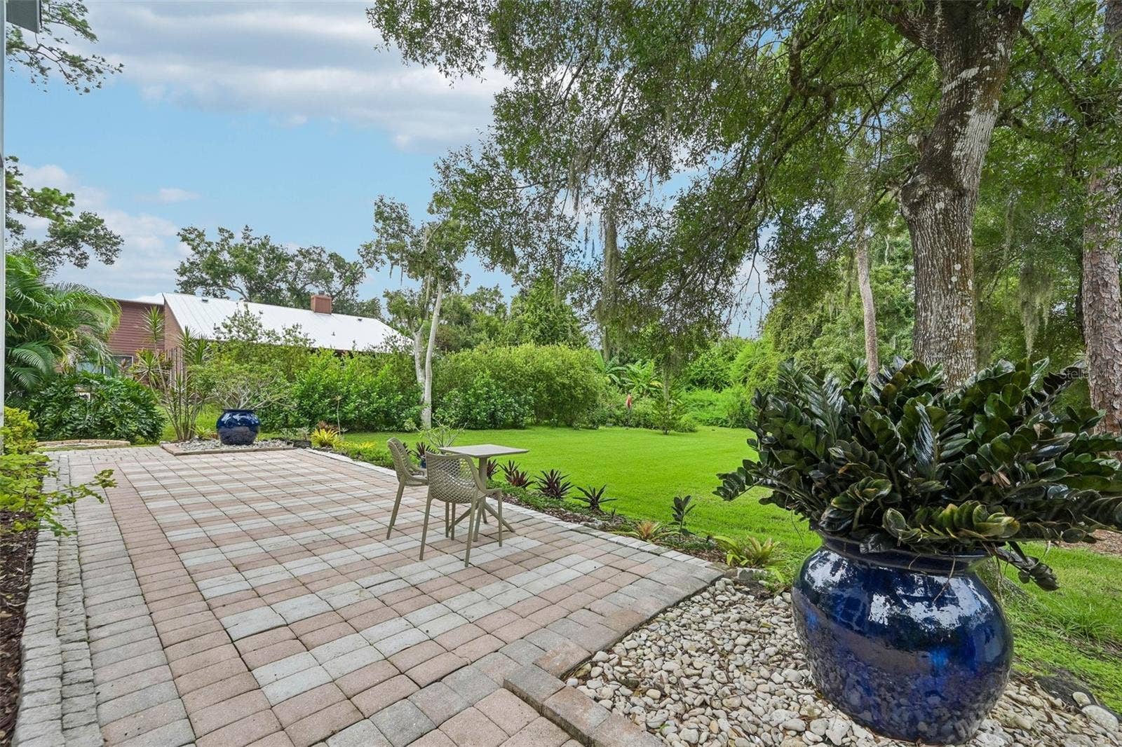 817 OAK VISTA DRIVE, Sarasota, FL 34232