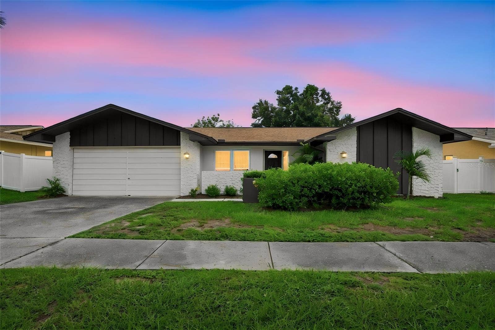 203 HILLCREST DRIVE, Safety Harbor, FL 34695