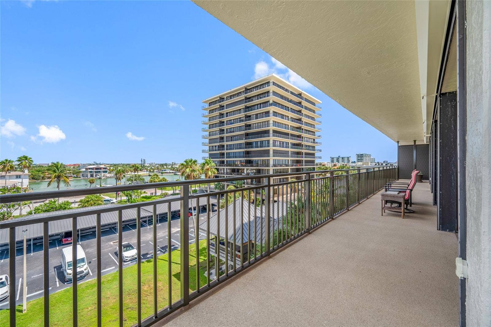 7650 BAYSHORE DRIVE, #406, Treasure Island, FL 33706 7650 BAYSHORE DRIVE, #406, Treasure Island, FL 33706