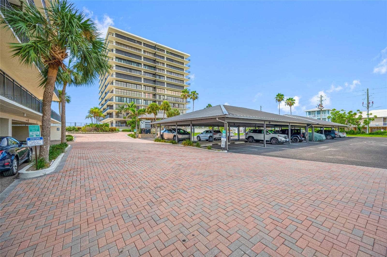 7650 BAYSHORE DRIVE, #406, Treasure Island, FL 33706 7650 BAYSHORE DRIVE, #406, Treasure Island, FL 33706