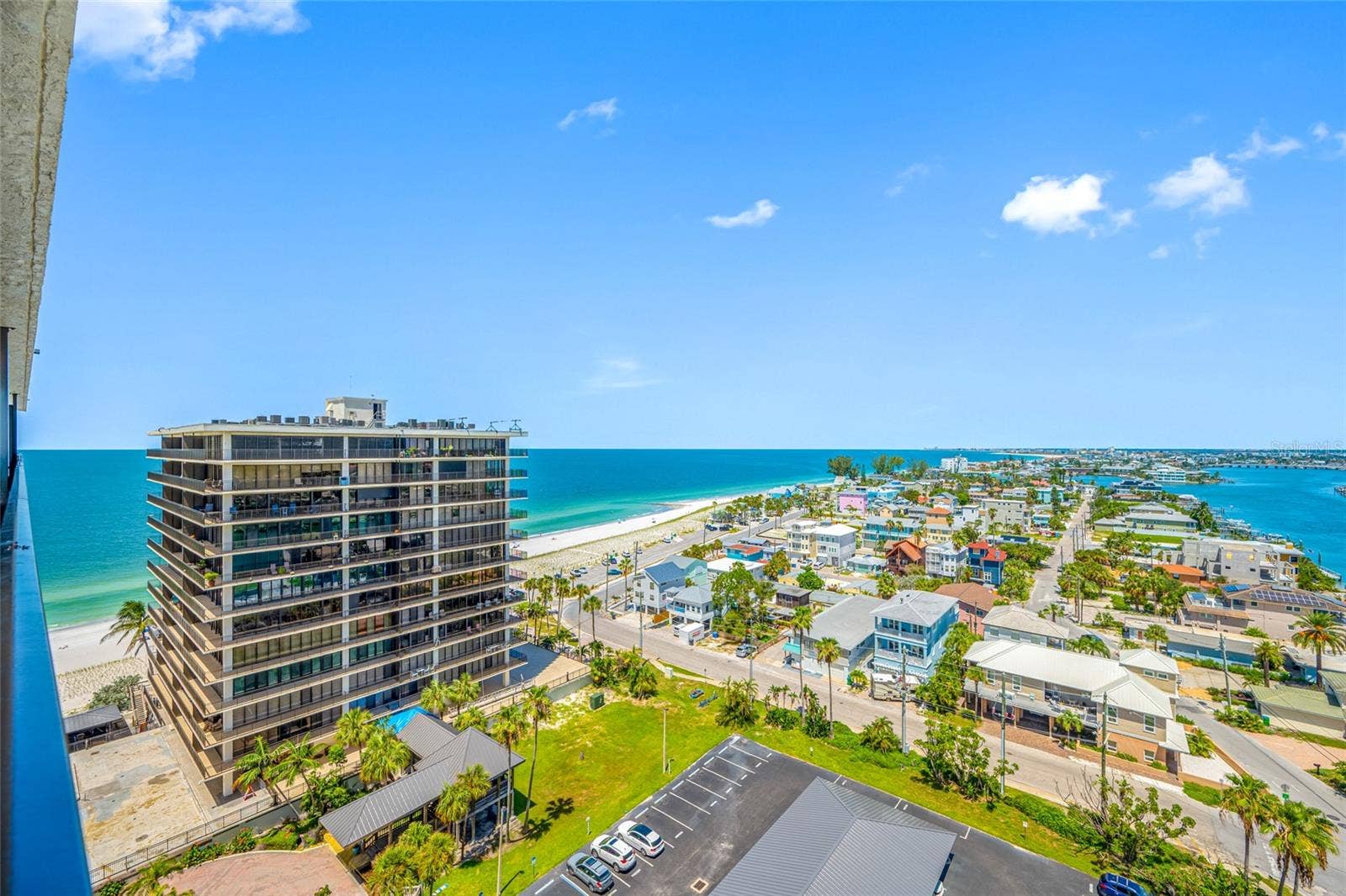 7650 BAYSHORE DRIVE, #406, Treasure Island, FL 33706 7650 BAYSHORE DRIVE, #406, Treasure Island, FL 33706